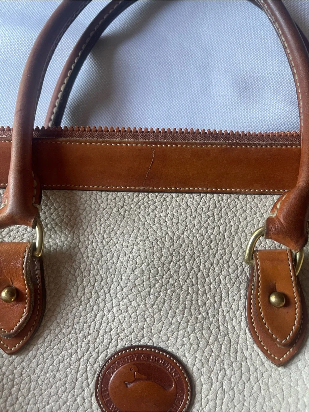 Dooney & Bourke All Weather Leather satchel Bag Vintage 80’s Purse Cream Brown